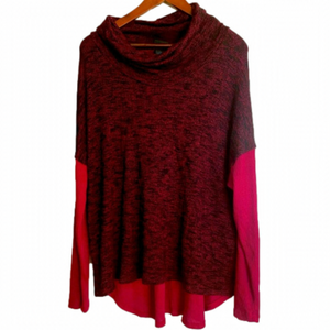 Rue+ lady’s size 2X lightweight cowl neck long sleeved sweater